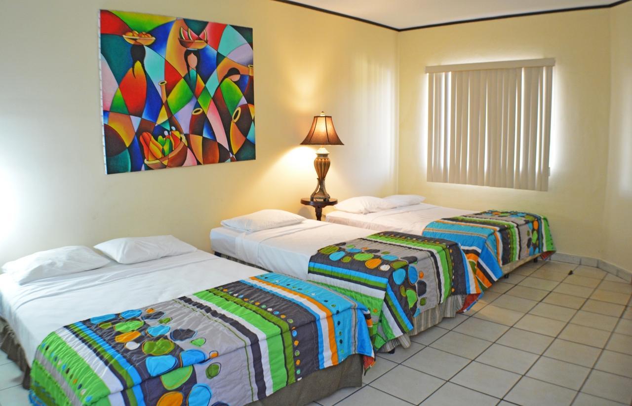 Hotel Los Balcones de Chinandega Habitación foto